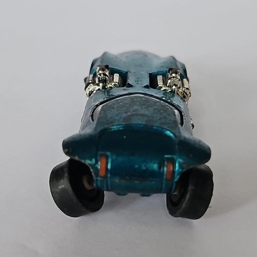 1968 Hot Wheels Twin Mill Spectraflame Blue Redline‎ USA Vintage Diecast Car